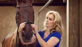 Comment bien manipuler la tête du cheval